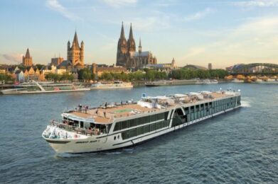 Amadeus River Cruises