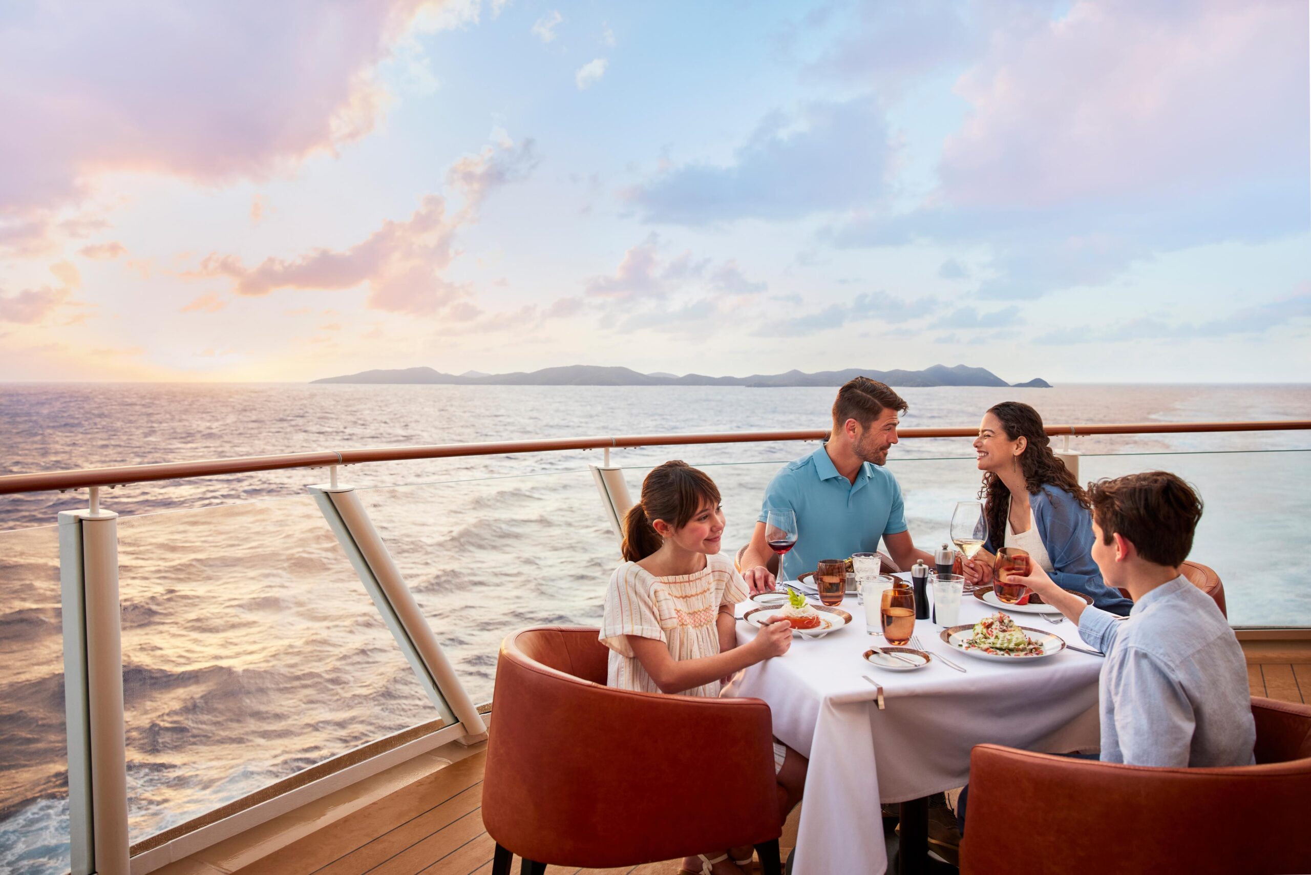 NCL_Caribbean_Encore_Waterfront_Dining_1200_casual-01 (1)