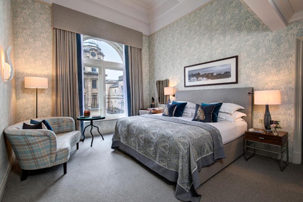 hotel-img